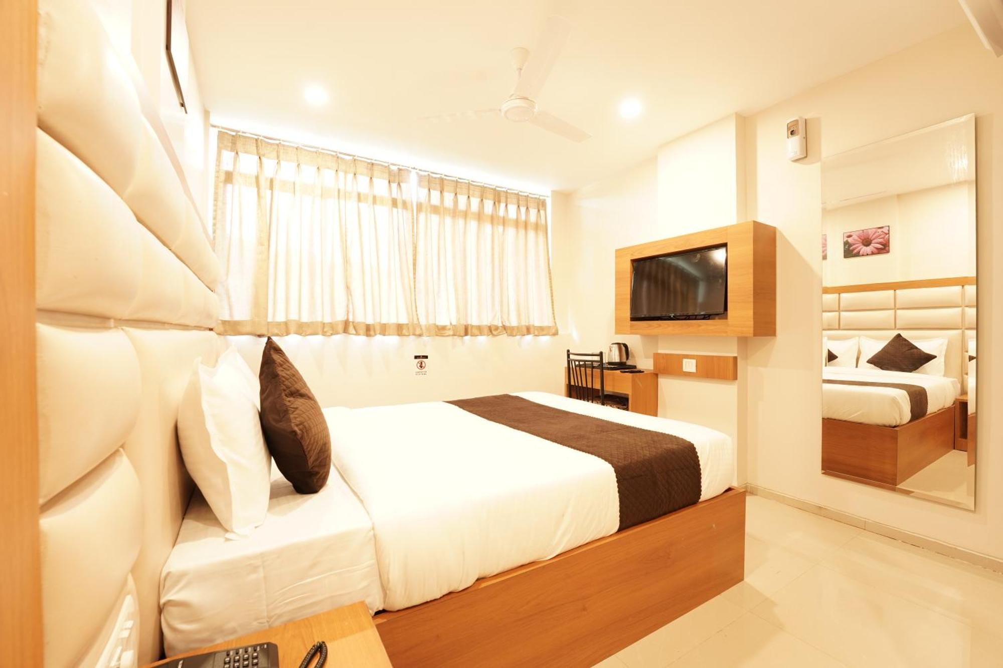 Metropolis Business Hotel Panaji Exteriör bild