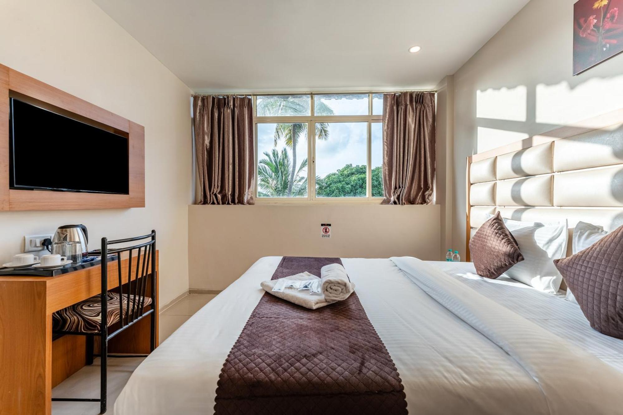 Metropolis Business Hotel Panaji Exteriör bild