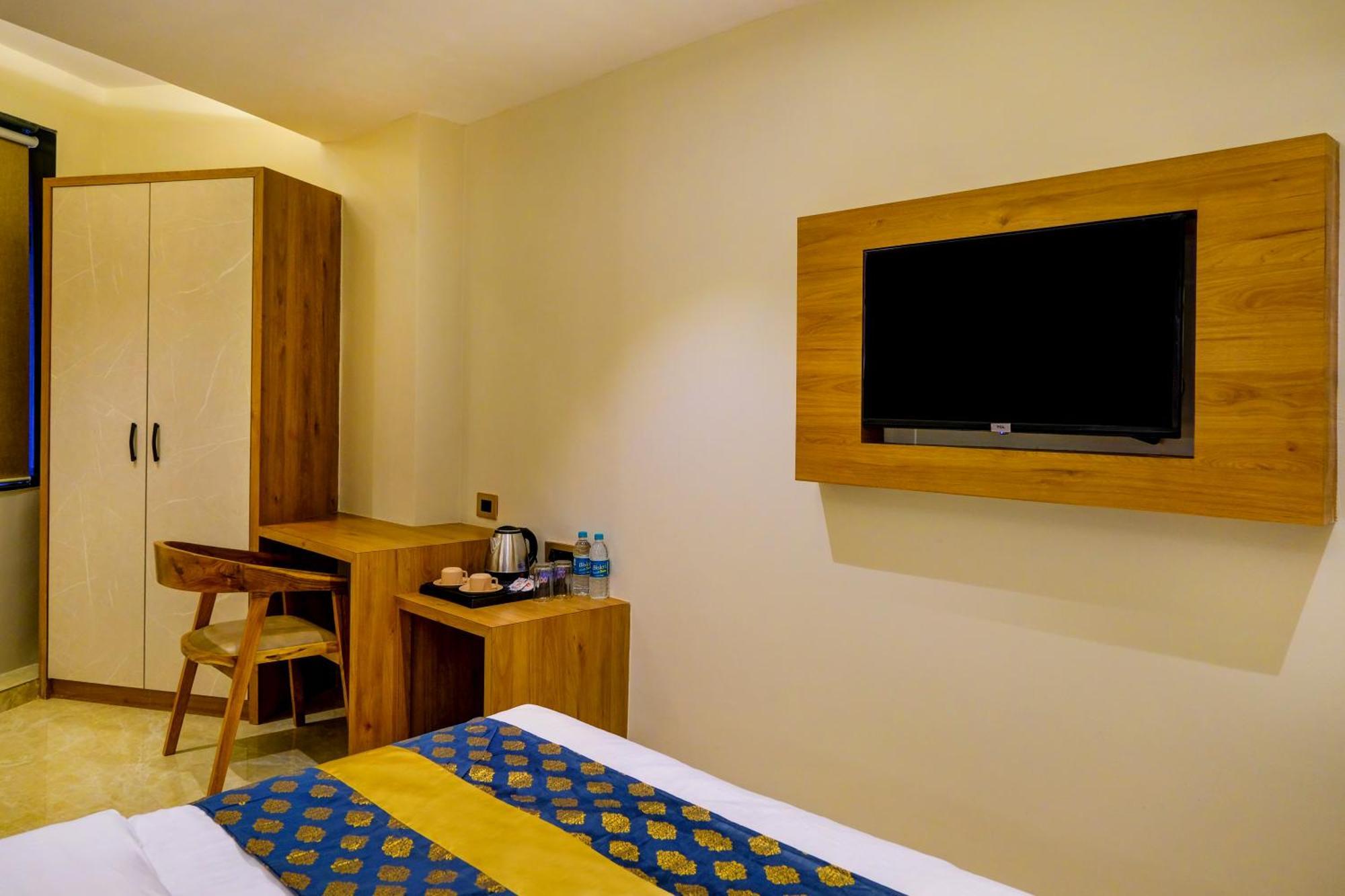 Metropolis Business Hotel Panaji Exteriör bild
