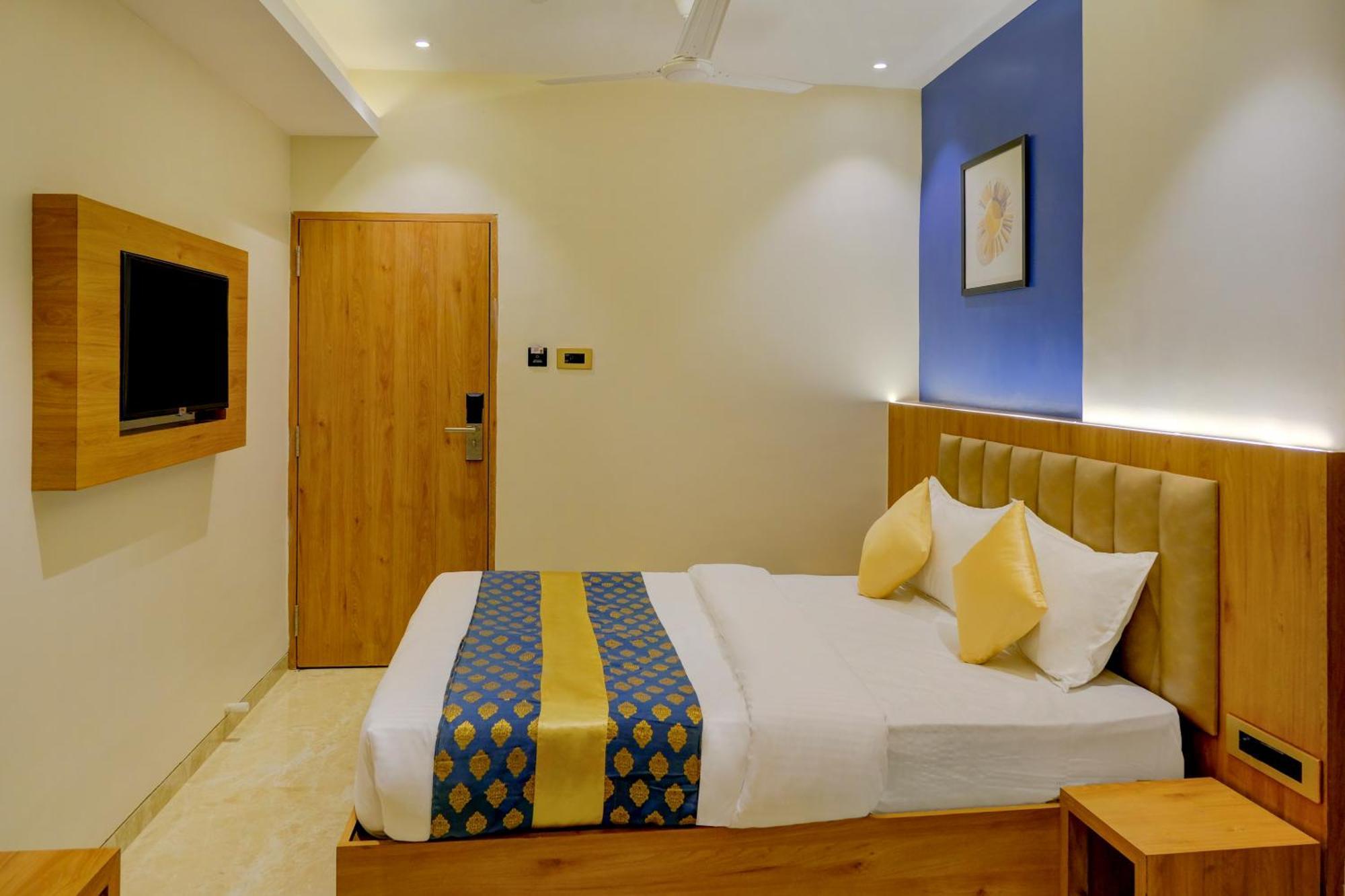 Metropolis Business Hotel Panaji Exteriör bild